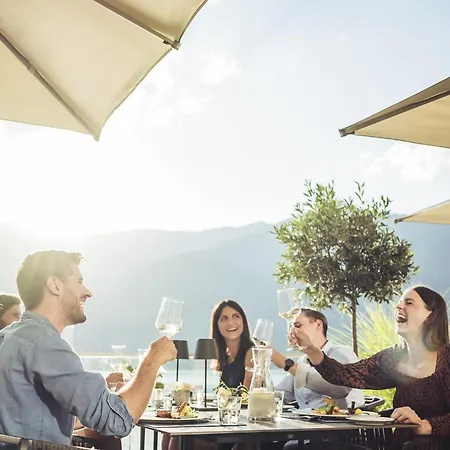 Apartmán Living Eden By We Rent, Summercard Included *