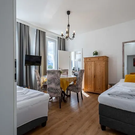 Living Eden By We Rent Apartman *