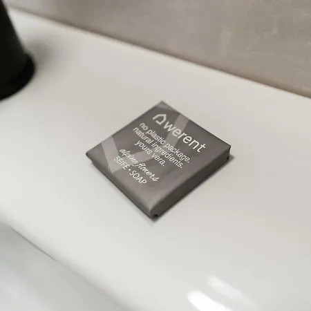 Living Eden By We Rent Apartman