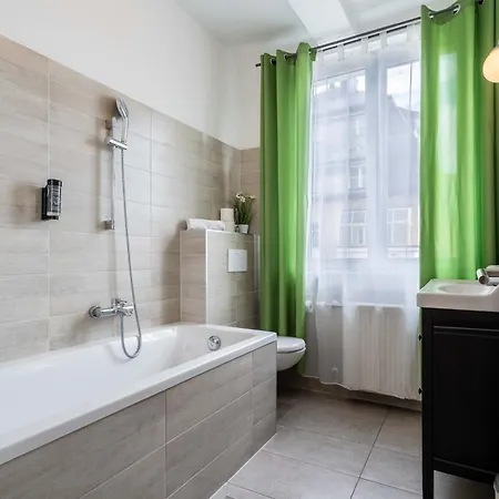 Living Eden By We Rent Apartman *