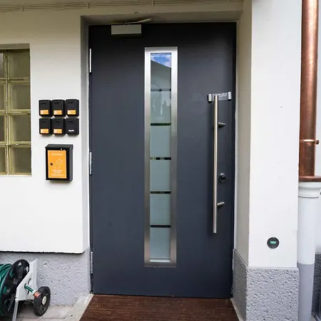 Living Eden By We Rent Apartman