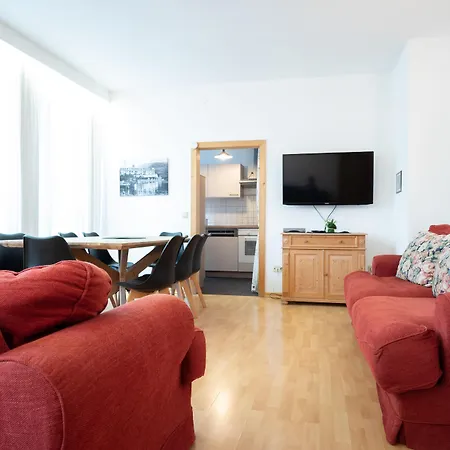 Living Eden By We Rent, Summercard Included Apartment Zell am See