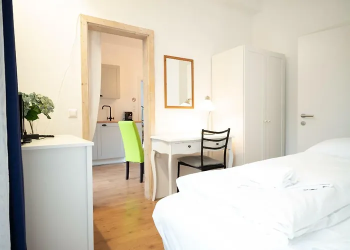 Appartement Living Eden By We Rent, Summercard Included