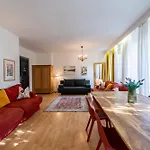 Living Eden By We Rent, Summercard Included Apartment