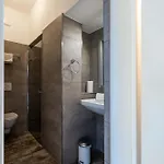 Apartment Living Eden By We Rent, Summercard Included *