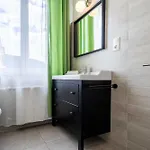 Living Eden By We Rent, Summercard Included Apartment
