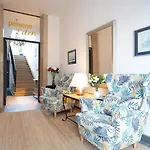 Living Eden By We Rent, Summercard Included *